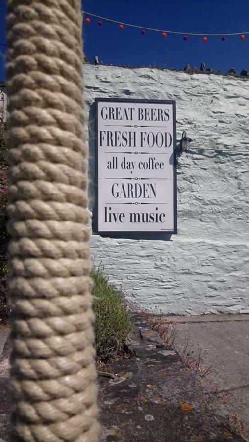Pilchards Cottage Noss Mayo Bagian luar foto